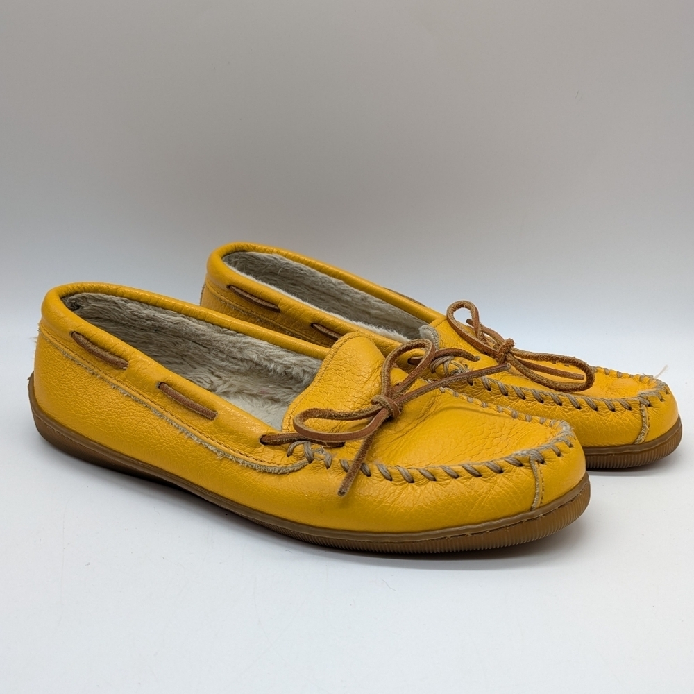 Minnetonka Yellow Leather Soft Fleece Lined Moccasin Shoe 10